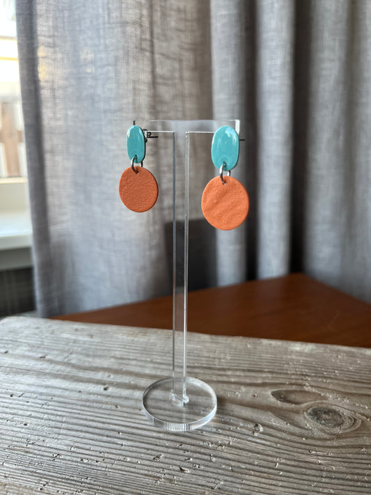 Alice (orange)