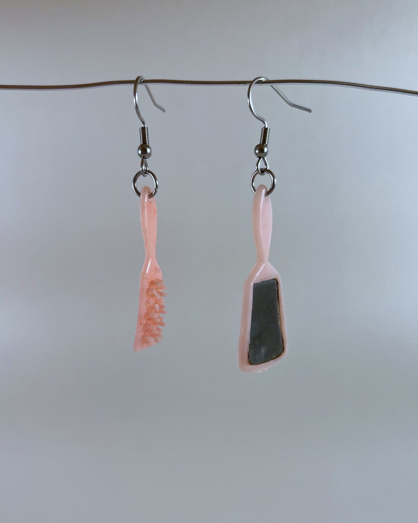 Dollhouse Dreams Mirror Brush Pink